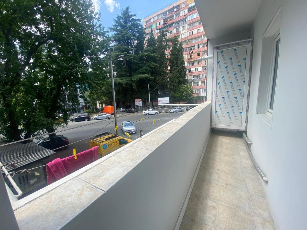Spacious Dinamo Apartment Τυφλίδα Εξωτερικό φωτογραφία