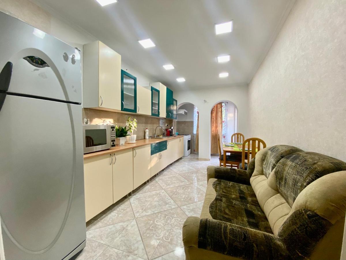Spacious Dinamo Apartment Τυφλίδα Εξωτερικό φωτογραφία