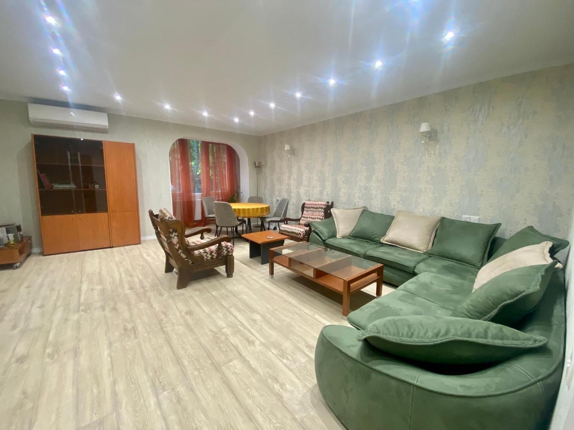 Spacious Dinamo Apartment Τυφλίδα Εξωτερικό φωτογραφία